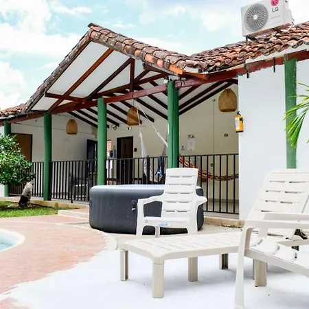 Magiko Suites Roldanillo Exterior photo